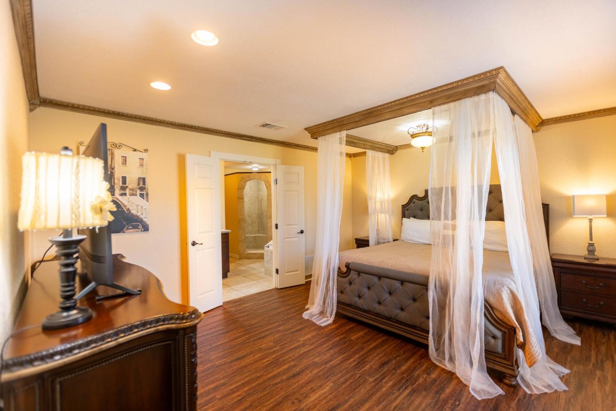 Messina Inn Wimberley Zimmer foto