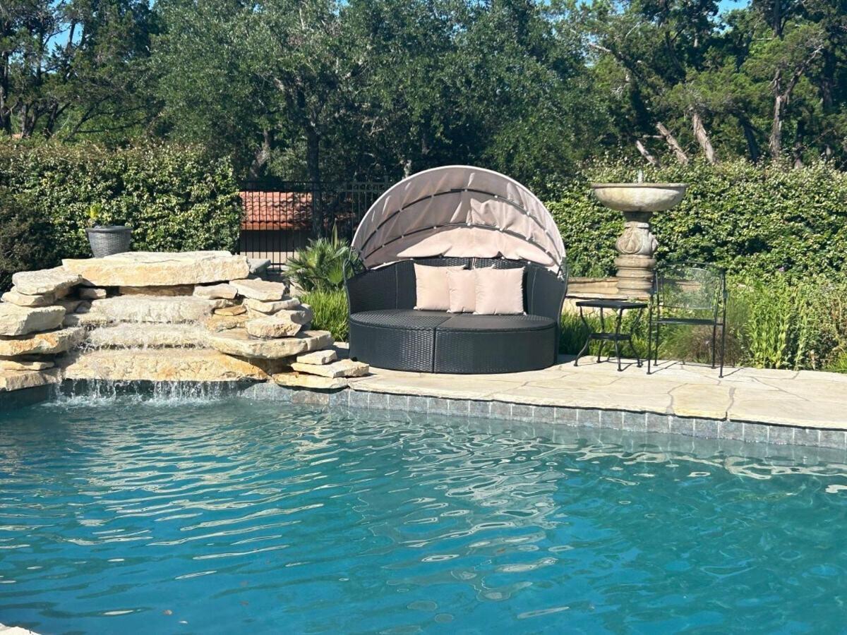 Messina Inn Wimberley Zimmer foto